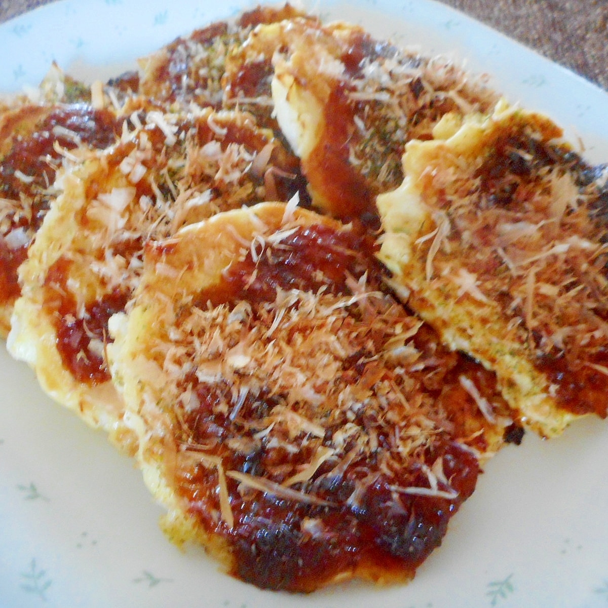 豚肉とキャベツとチーズのミニお好み焼き レシピ 作り方 By Mococo05 楽天レシピ 豚肉とキャベツとチーズのミニお好み焼き レシピ 作り方 By Mococo05 楽天レシピ